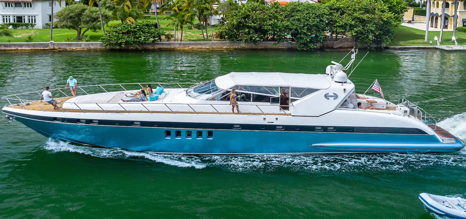 82FT MANGUSTA